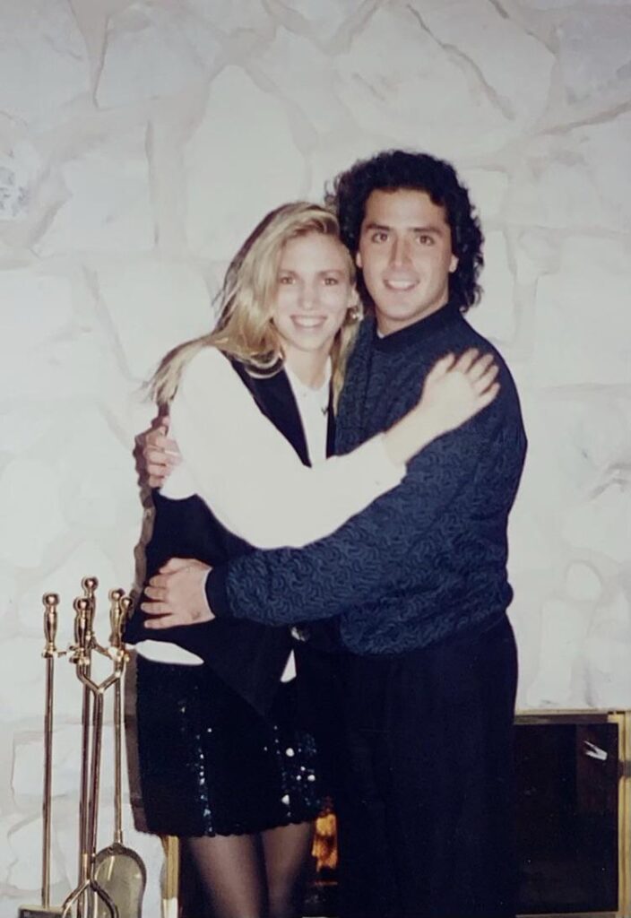 Is Debbie Gibson Married?