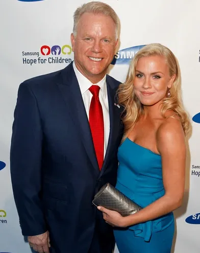Is Boomer Esiason Married?