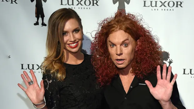 Is Carrot Top Married?