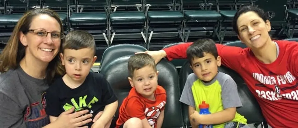 Is Stephanie White Married?