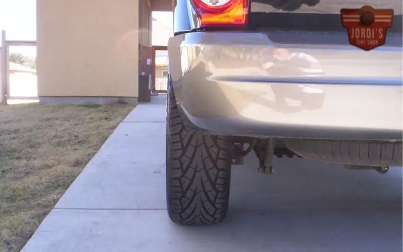 The Best Way to Avoid Fender Rubbing Tire is to be Proactive!